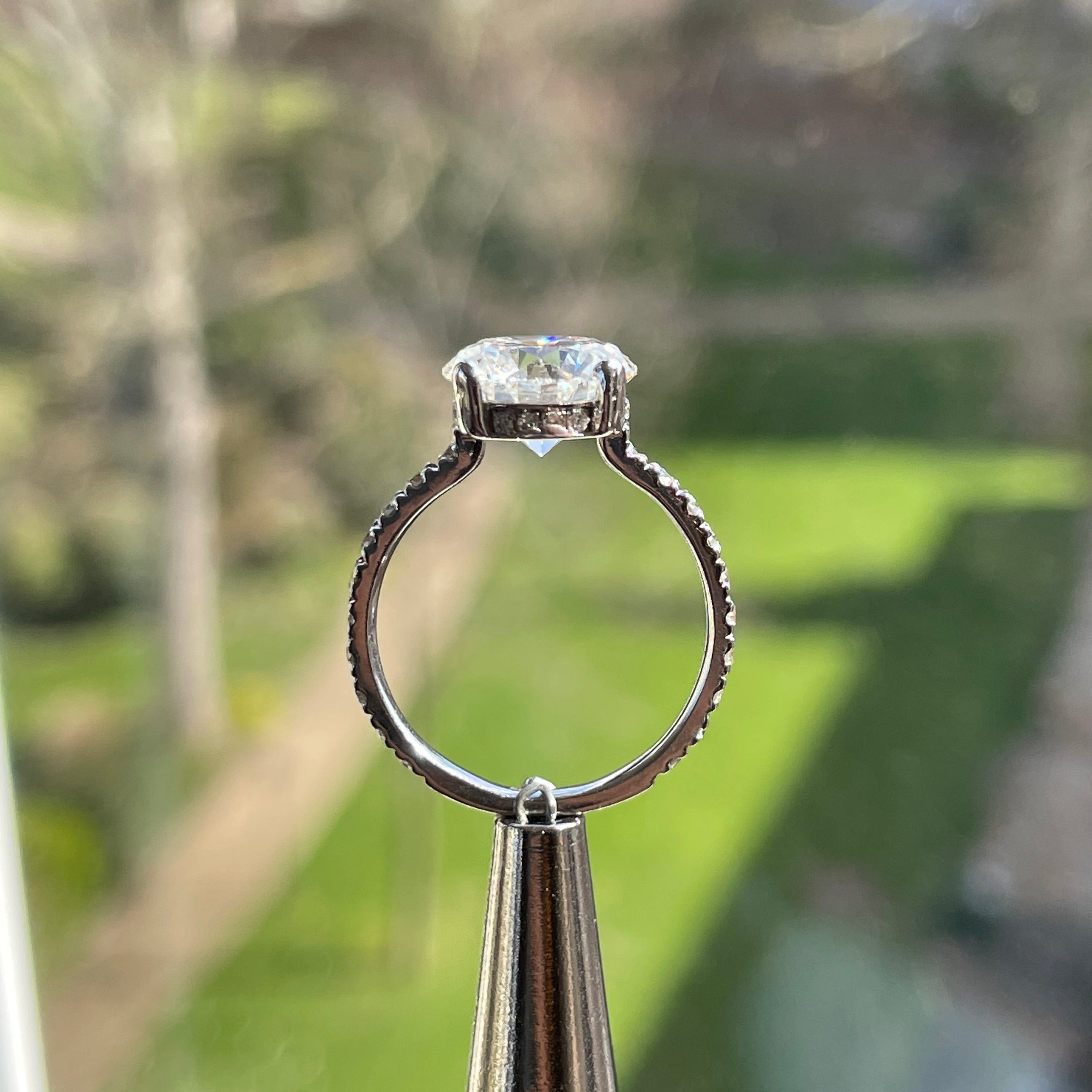 Round Brilliant Solitaire Engagement Ring 3-carat