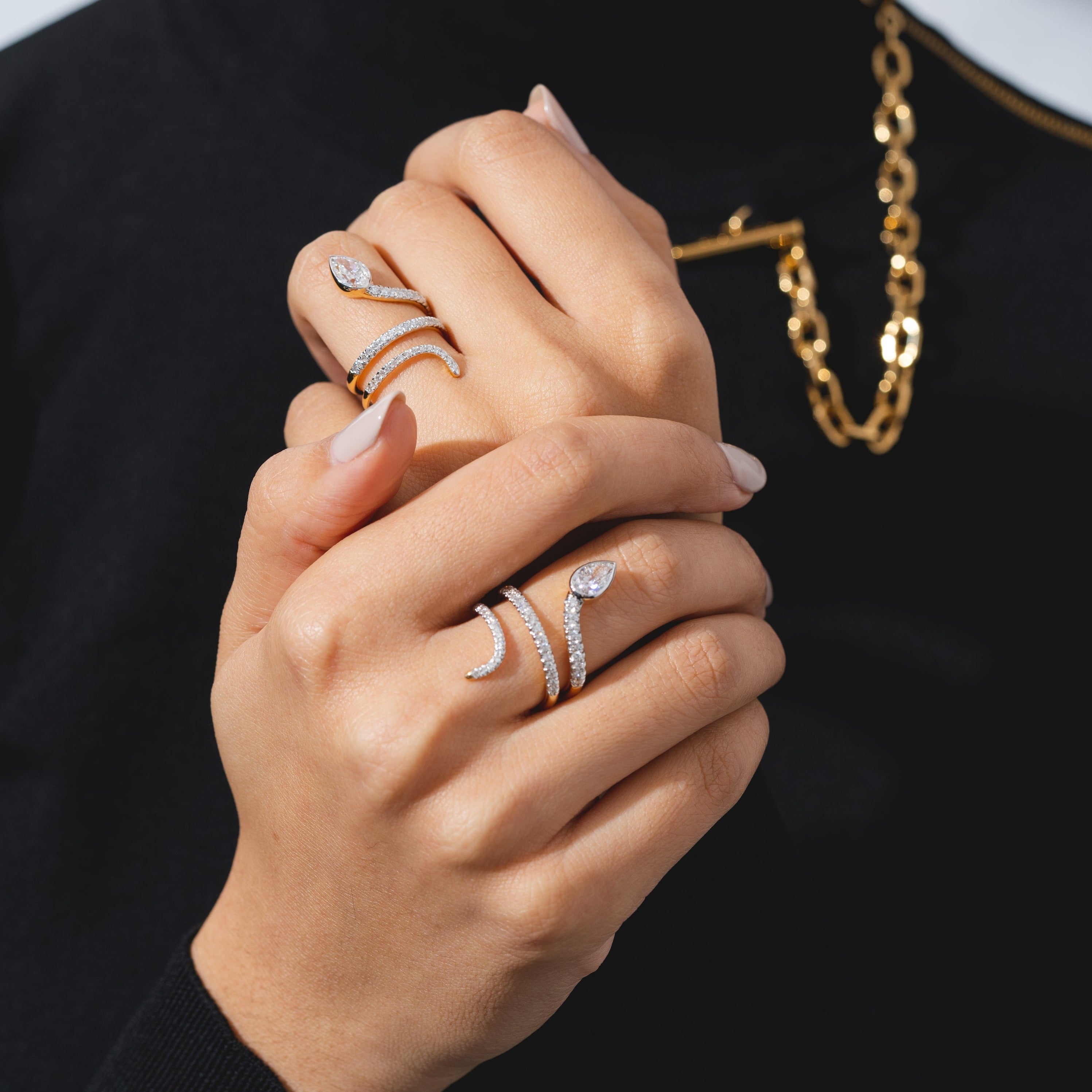 Bezel Serpentine Ring