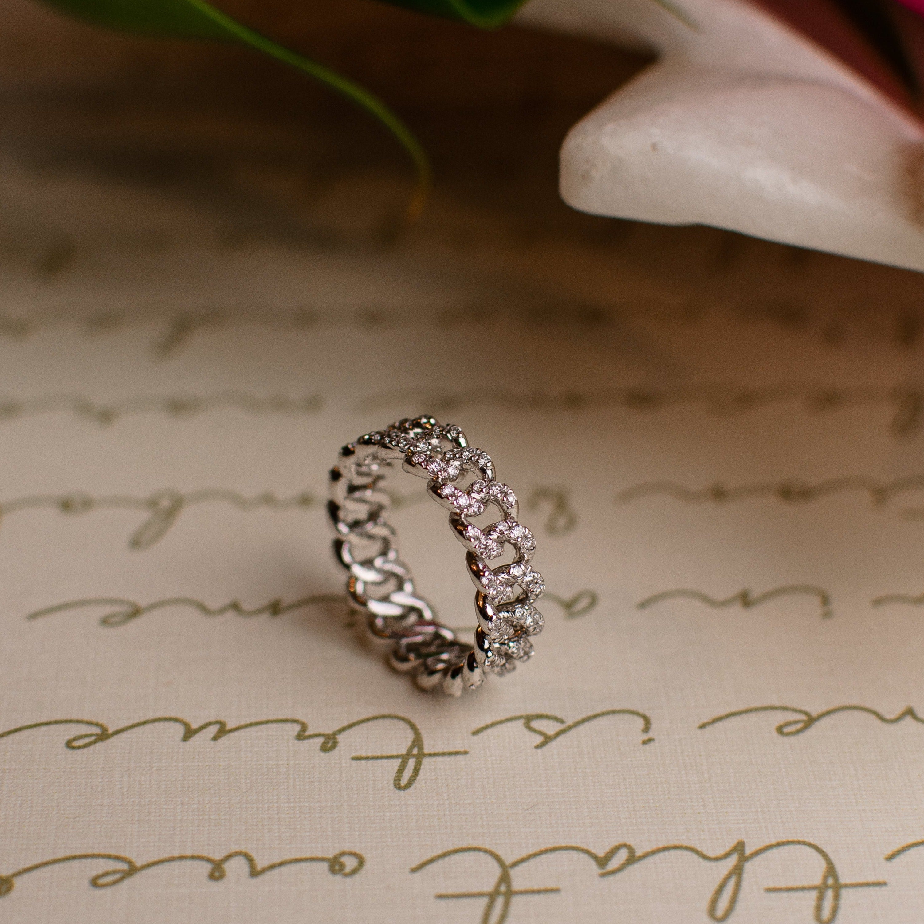 Chain Link Diamond Ring in 14k White Gold
