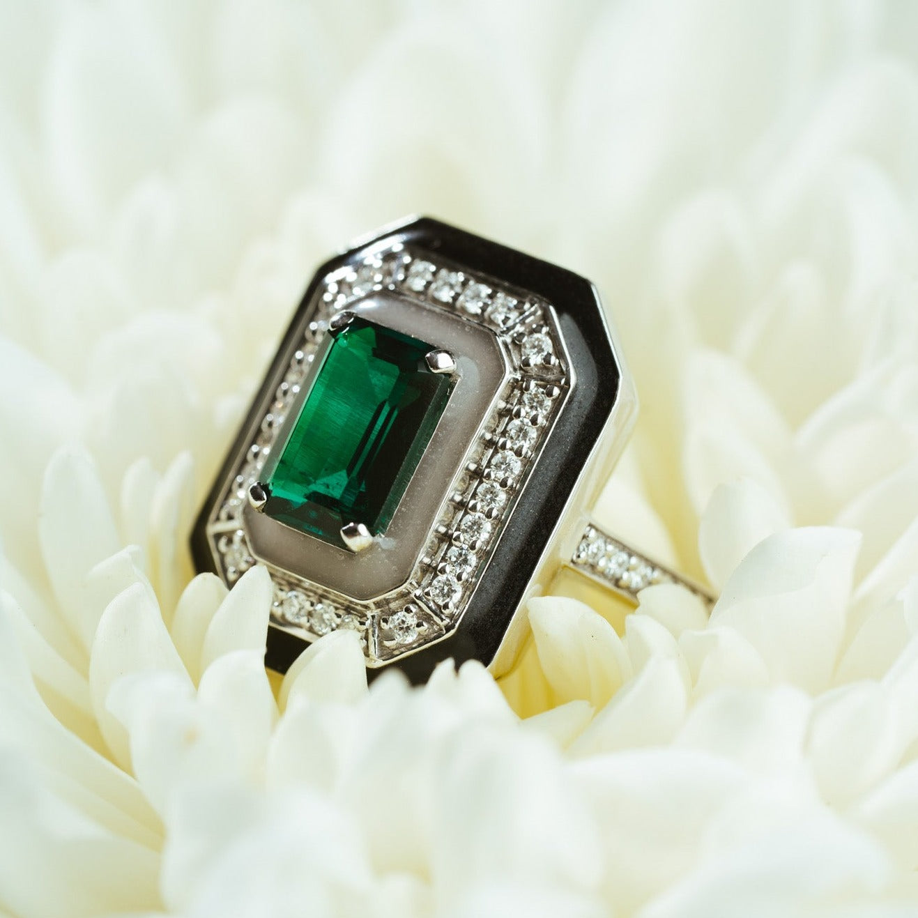 Art Deco Emerald Ring